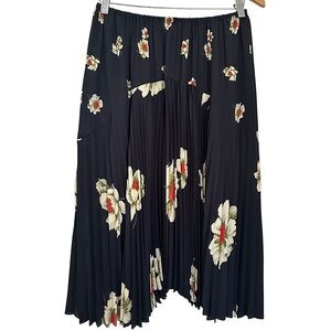 Vince Gardenia Floral Pleated Skirt Women’s Size S Navy Blue Sheer